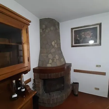 Casa Del Poggio, Casa Del Leo Anghiari